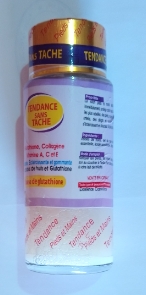 Lightening lotion for feet and hands exfoliating anti-spot with fruit extract and glutathione vitamin A, C, E