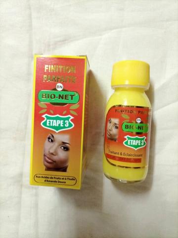 Lightening Concentrate Anti-stain With Fruit Acids FINITION PARFAITE BIO-NET Etape 3