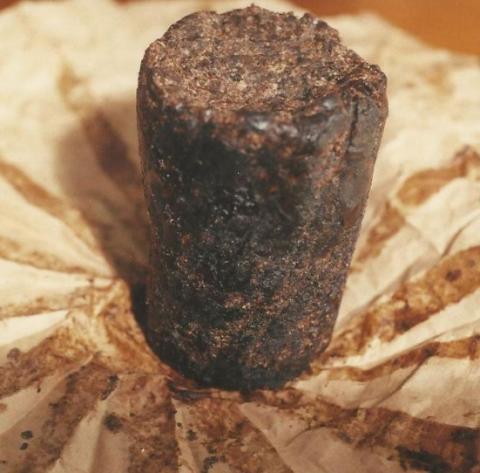 Ghana Black Soap Moisturizes And  Protects The Skin